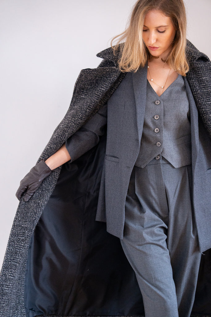 Cila Viki vesta krátka vlnená nadčasová dobre kombinovateľná