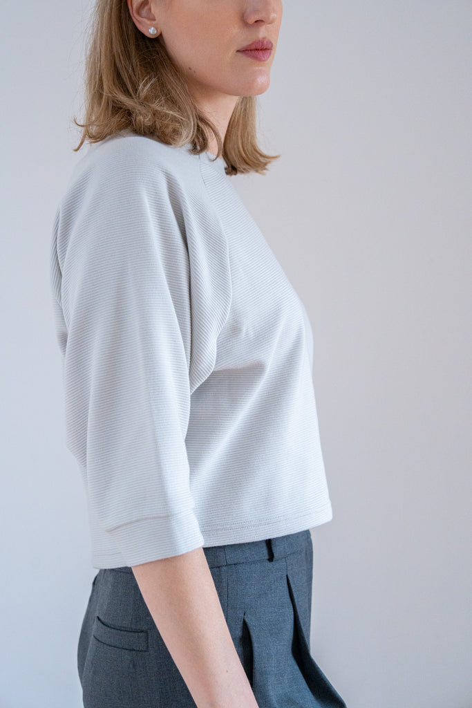 Cila Tilly crop top sivá gots bavlna